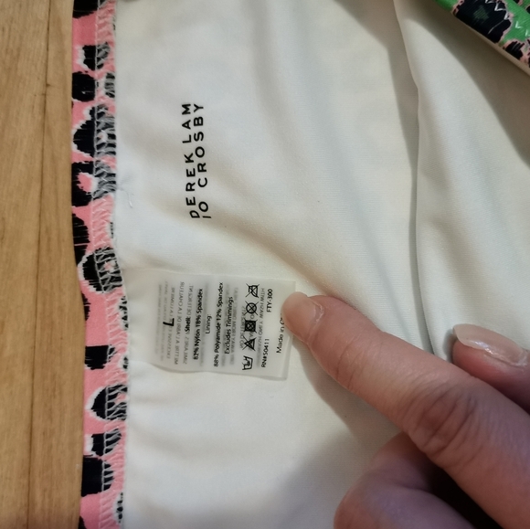 Derek Lam 10 Crosby swimming  bottom nwot size L - Picture 5 of 6
